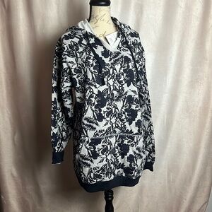 Straight Faded size Large Navy Floral Brand new with tags sweatshirt